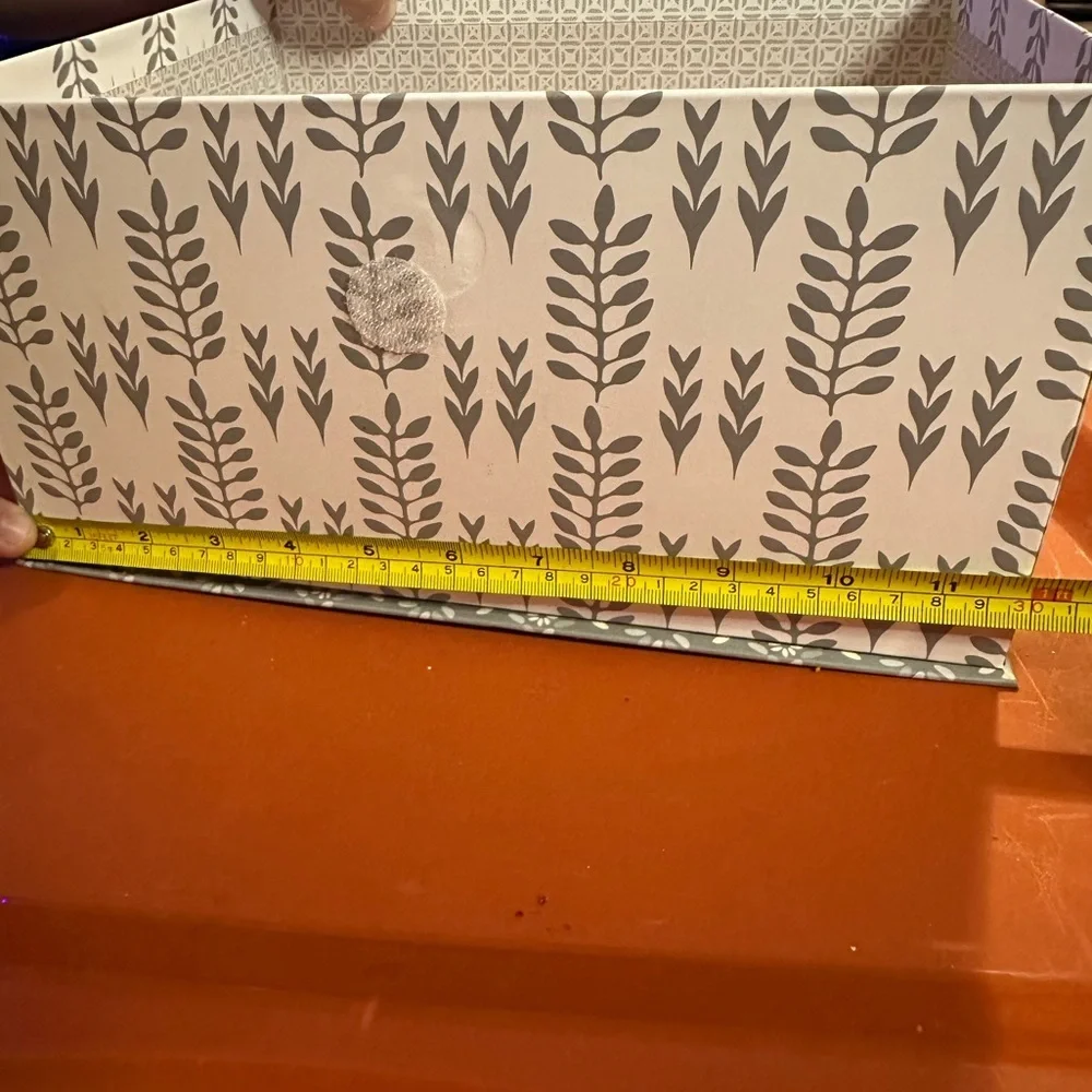 Gray and White Keepsake Box